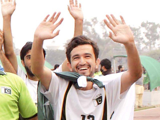 Domestic clubs need to improve coaching standards, says Saad [Express Tribune]
