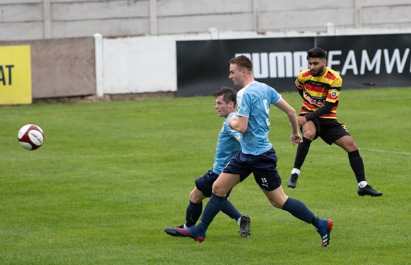 Tabish Hussain joins Bradford Park Avenue