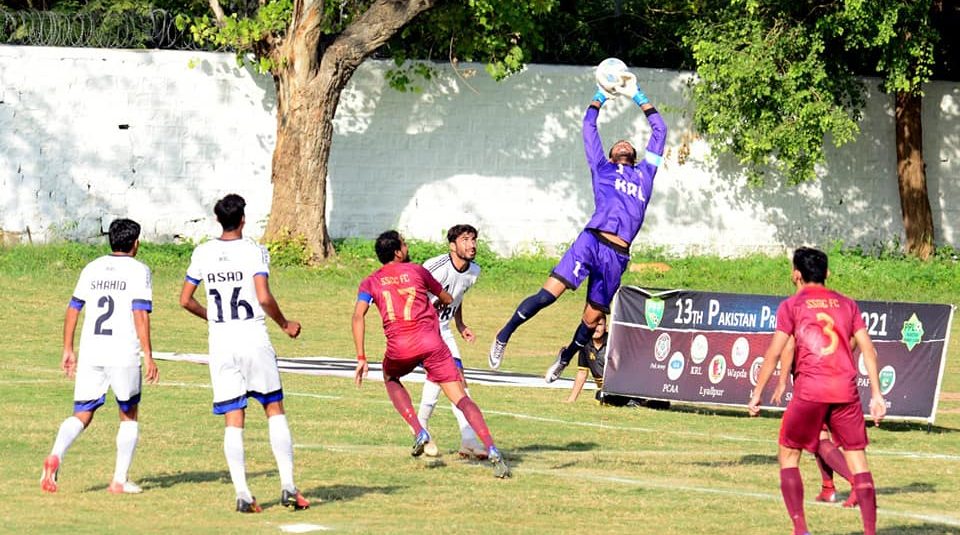 Footballers want FIFA to revive premier league, other domestic events [The News]