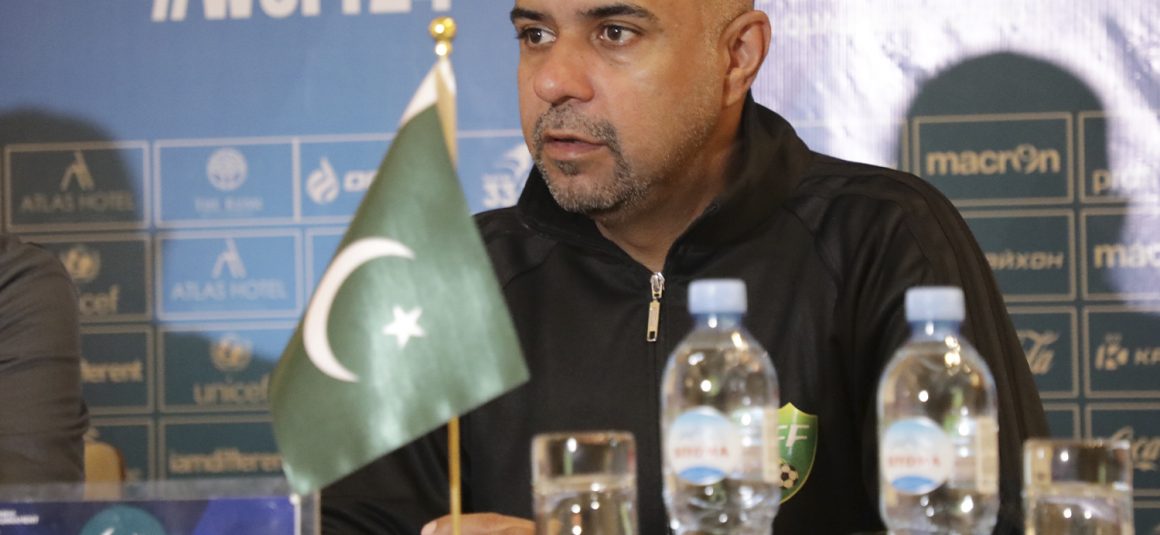 Rizki allowed as Olympic qualifiers have no binding qualification requirements for coaches [Dawn]
