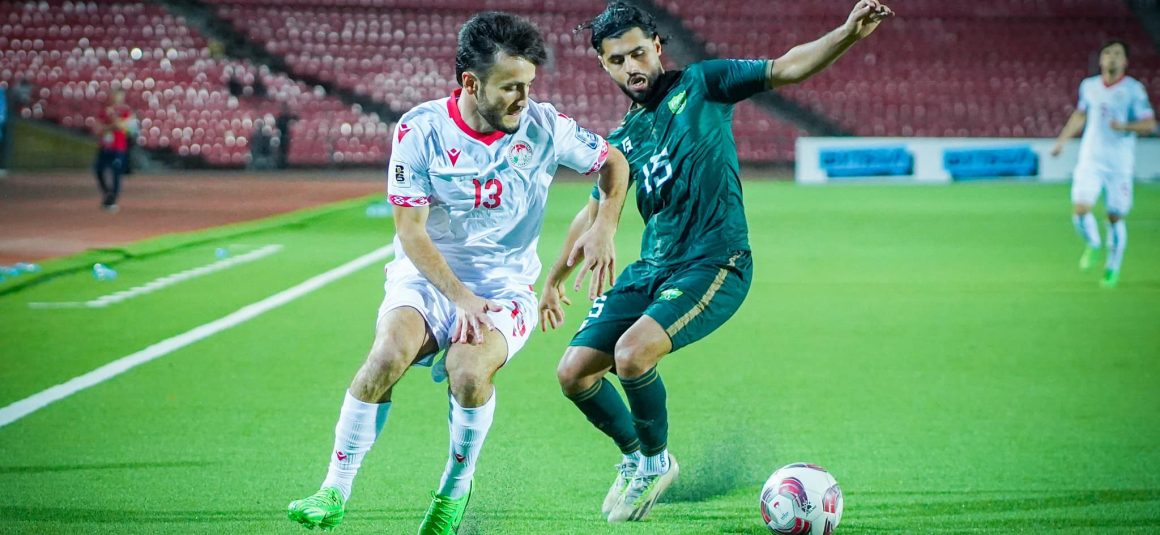 Late-arriving Pakistan end qualifying campaign with loss to Tajikistan [Dawn]