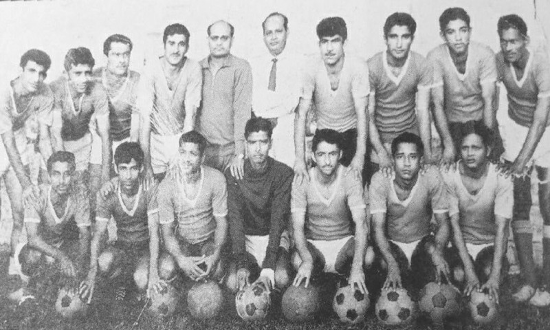 FOOTBALL: GLORY DAYS, PASS ME BY [Dawn]